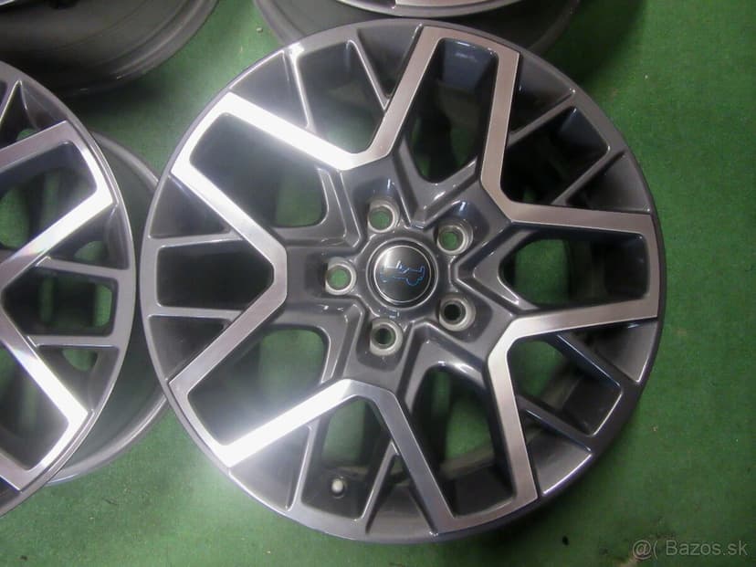 R18 hliníkové disky JEEP rozteč 5x127 7,5x18 et44,45