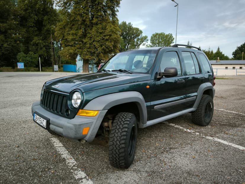 Predám Jeep Cherokee 2.4 benzin/plyn