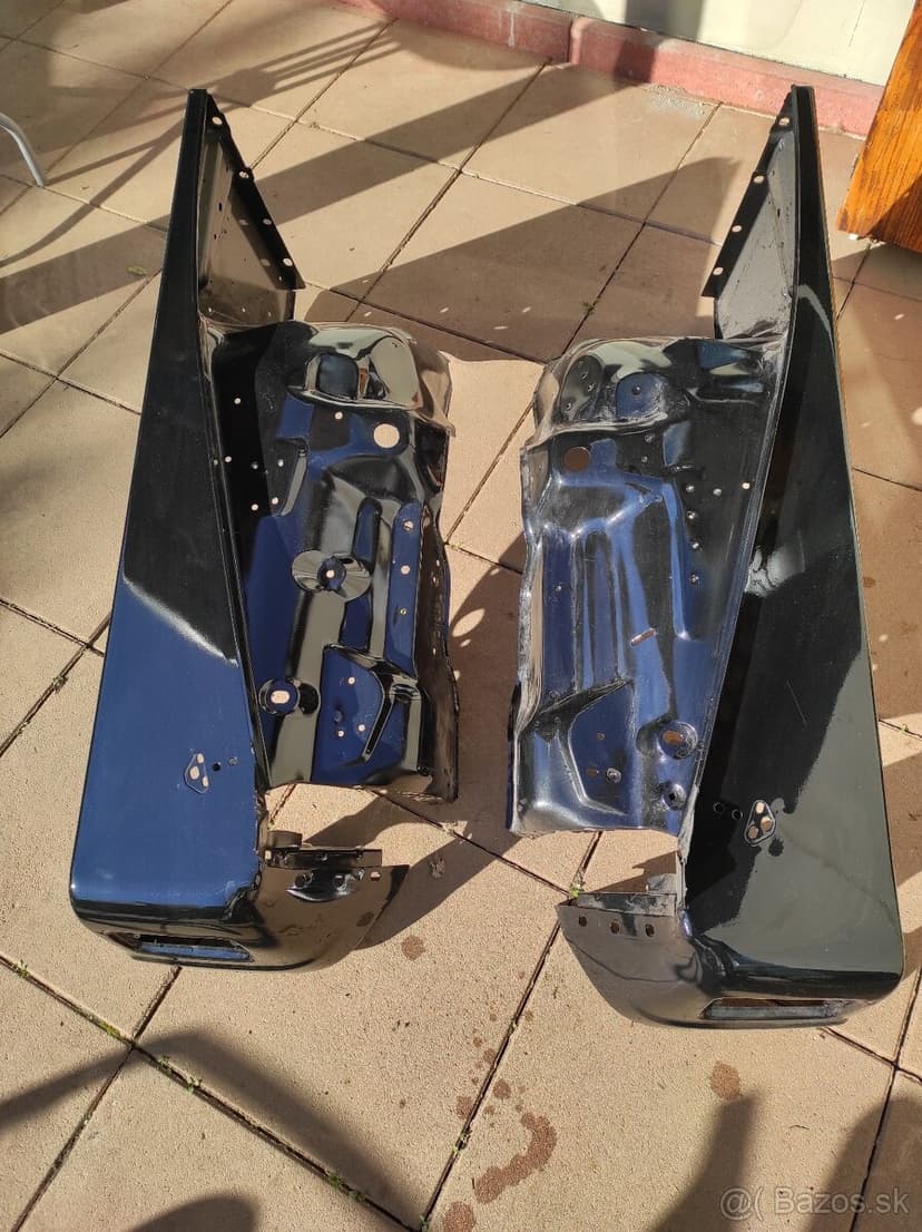 Jeep Wrangler TJ YJ Predné blatníky NOVÉ nalakované