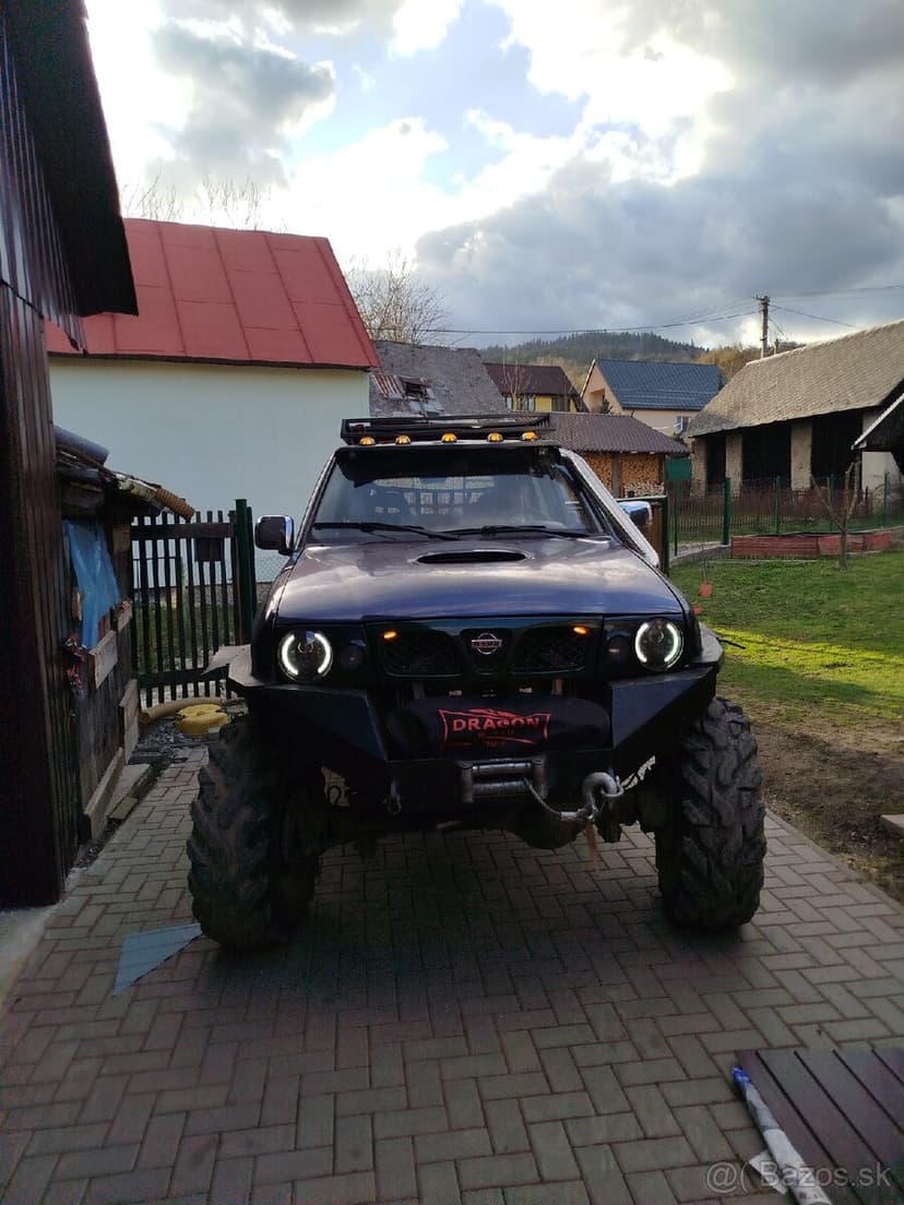 Nissan Terrano 2 Offroad special