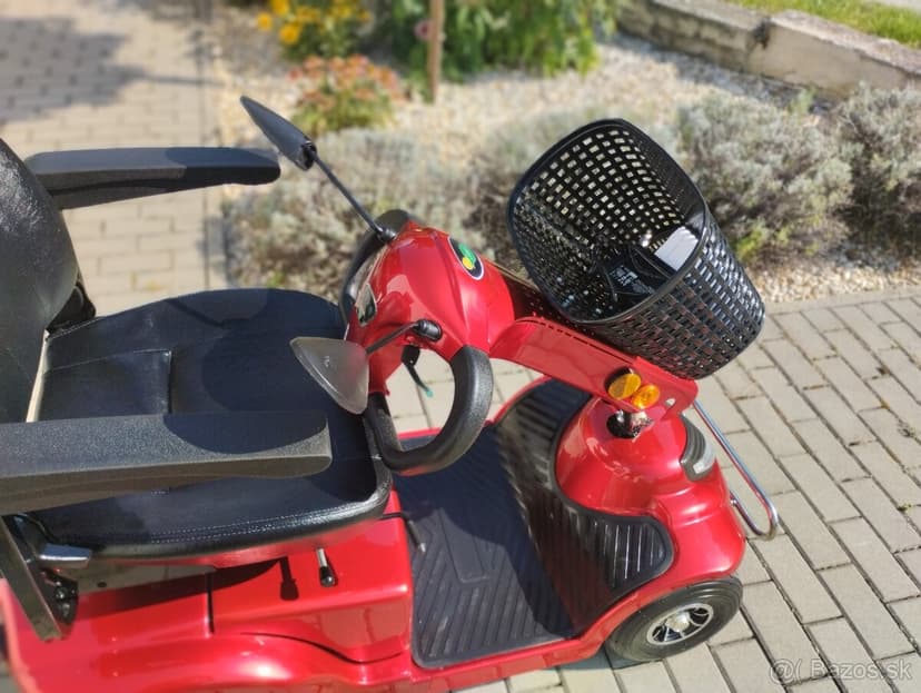 Na predaj štvorkolka pre seniorov vhodná aj pre ZTP.Zaruka