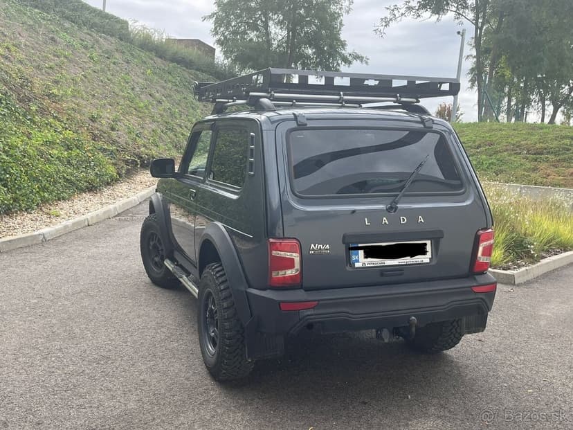 Lada Niva Bronto 1,7 4x4