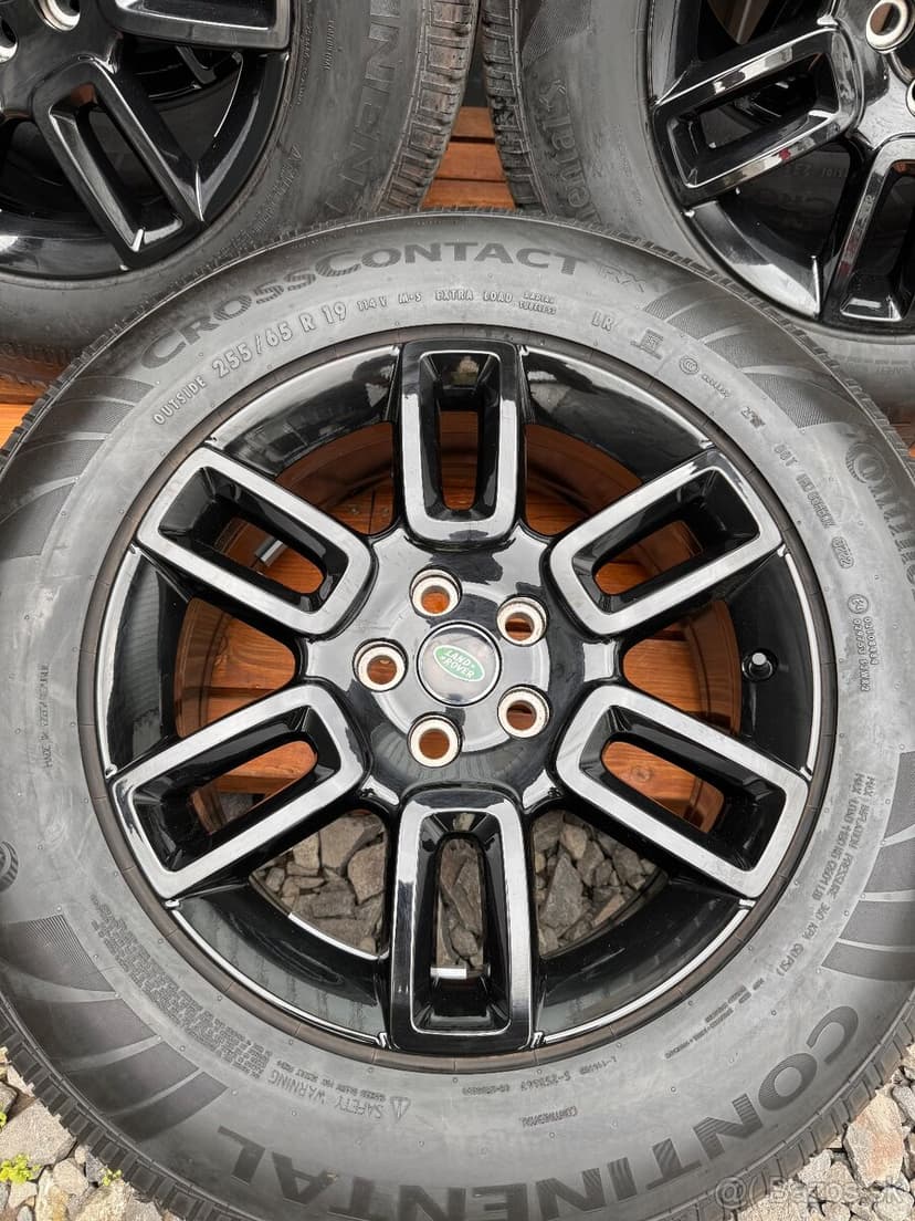ORIG.LAND ROVER DEFENDER R19 255/65/19.5KUSOV