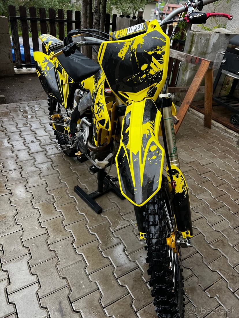 Suzuki RMZ 250 2014