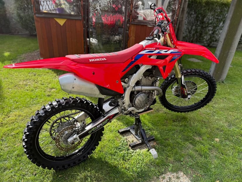 HONDA CRF 250 2023