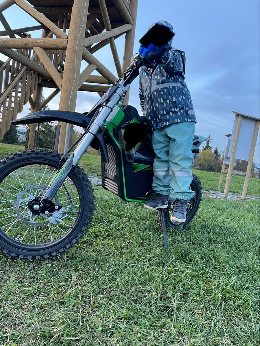 Elektrický pitbike z motorom 5000W 17"/14" Zeleno-čierny