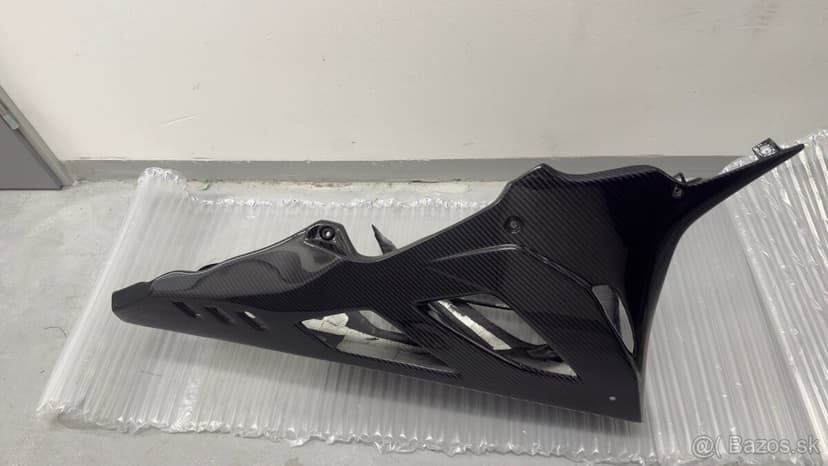 100% carbon kryt BMW S1000RR K67