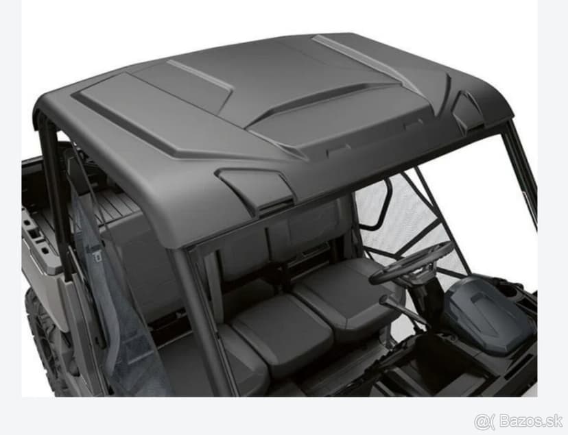 Can Am Traxter Kabína