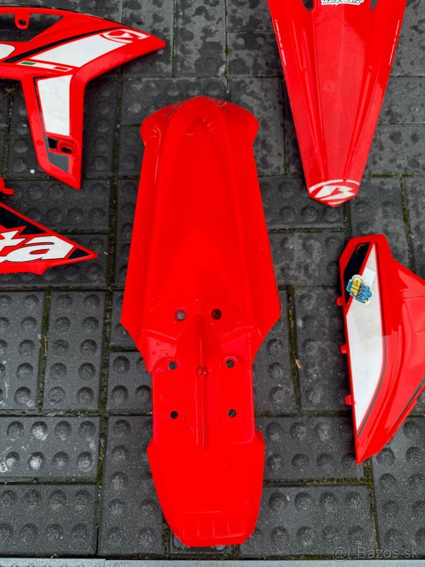 Sada plastu BETA RR 2020-2022