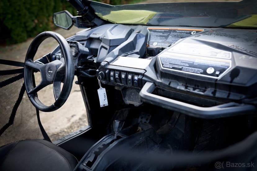 BRP Can AM Maverick TRAIL DPS 800R