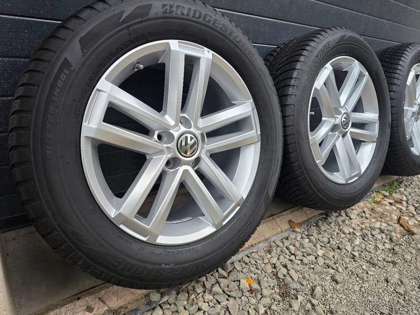 Zánovná Zimná Sada Volkswagen Amarok 255/55 R19
