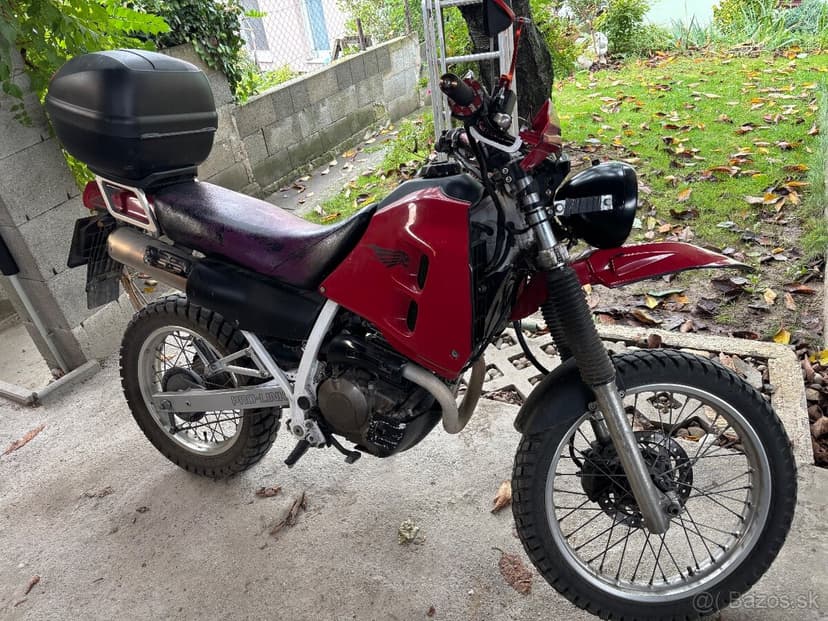 Honda nx 250 dominator