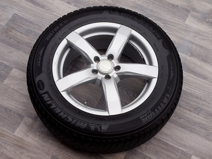 ►►17" Alu kola = 5x108 = TOMASON ►► RANGE ROVER EVOQUE
