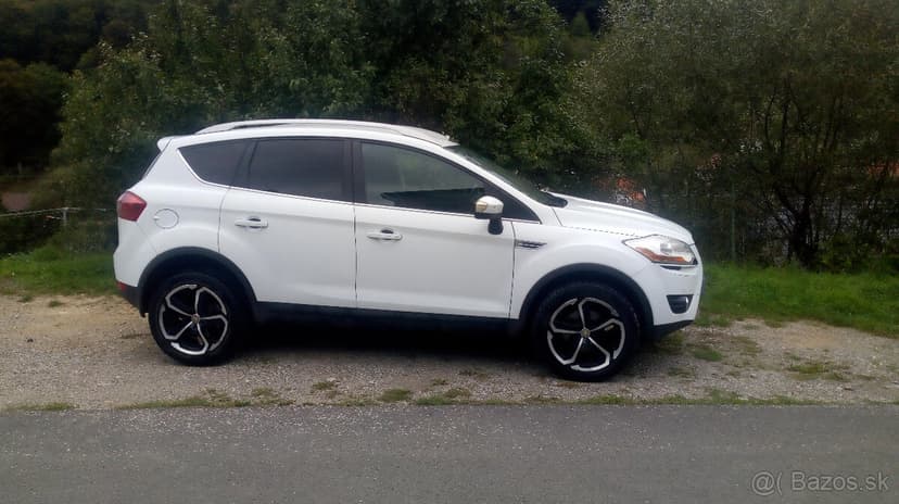 Ford Kuga 2.0 TDCI 4x4 100kw, ťažné