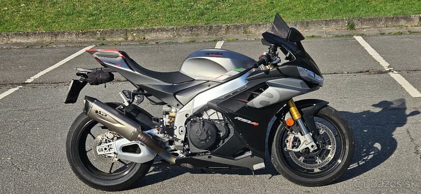 Aprilia RSV4 2022 1.majitel