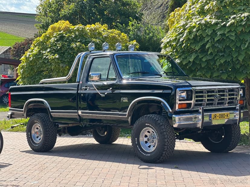 Ford F150 xlt Lariat 1986