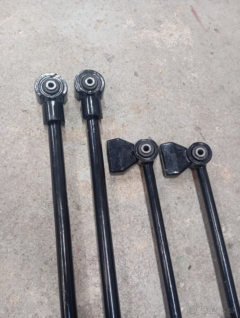 Zadné ramená Nissan patrol