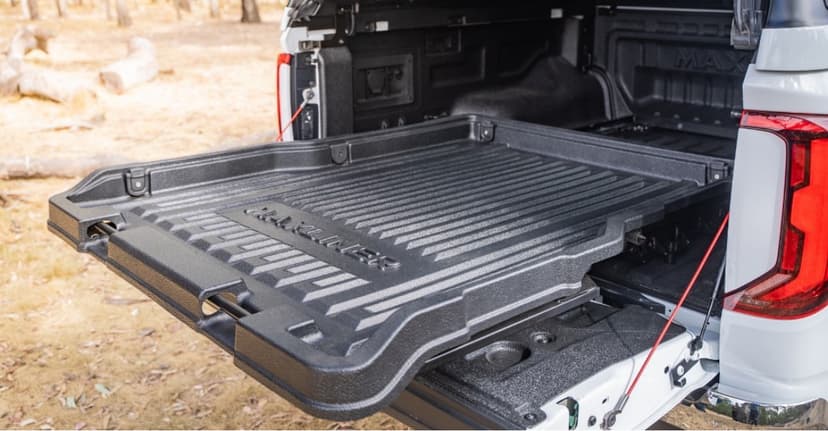 Výsuvná podlaha korby pick-kup MAXLINER