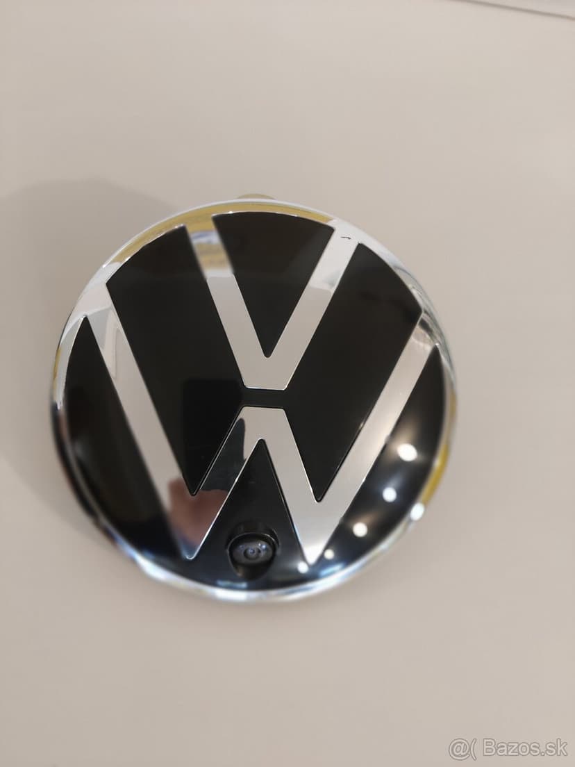 Wv znak s kamerou amarok