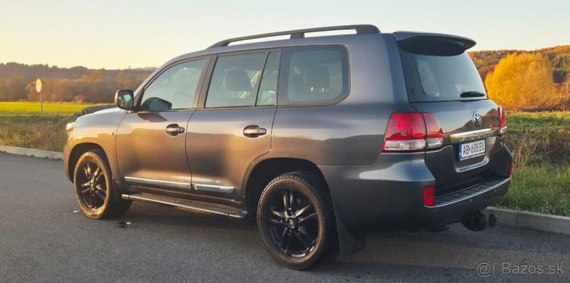 2009 Landcruiser lc 200, 4.5 V8 diesel,perfektný stav