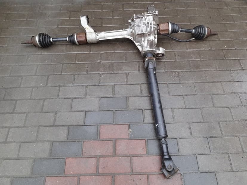 Poloosa,brzdič,těhlice Nissan Navara/Nissan Pathfinder