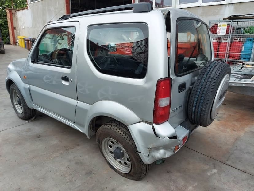 Suzuki Jimny 1,3i 62,5kw