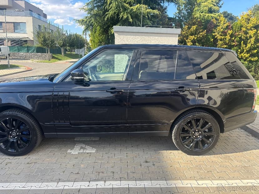Land Rover Range Rover 4.4L SDV8 Vogue