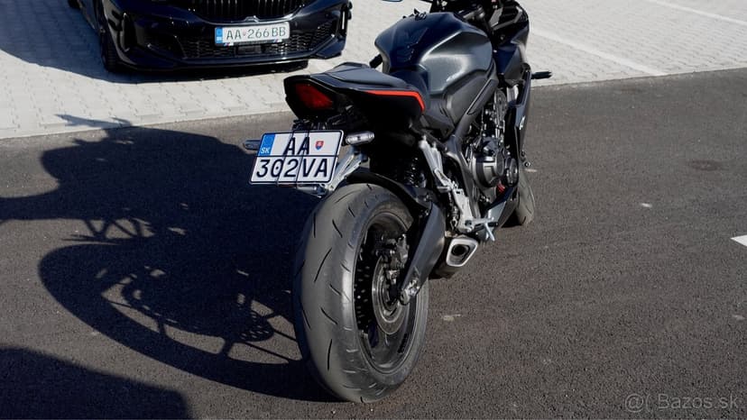 Honda cbr 650 r