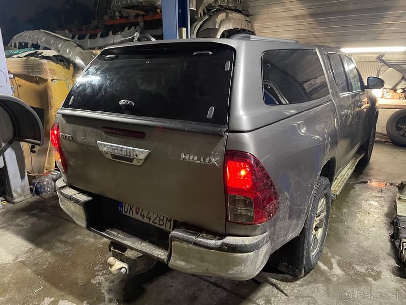 Toyota hilux