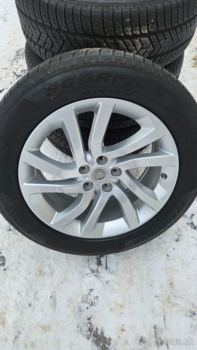 Originál Land Rover ALU kola R20 5x120 + Pirelli