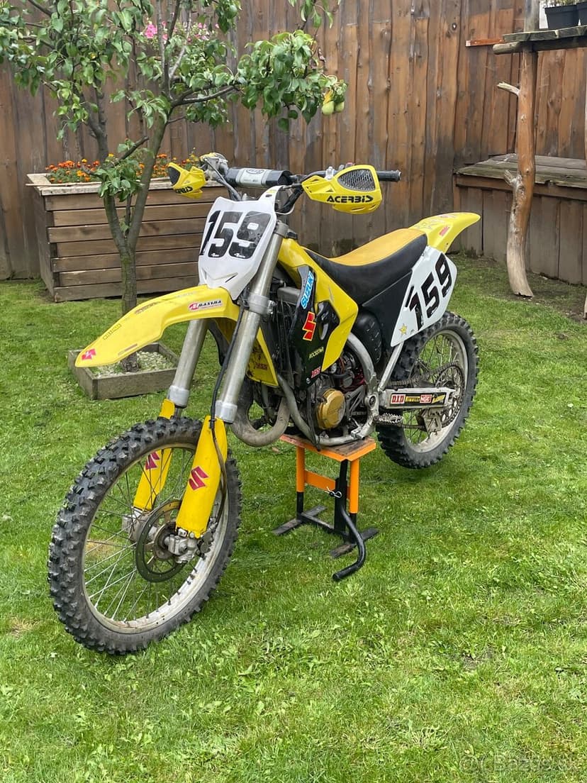 Suzuki rm 125