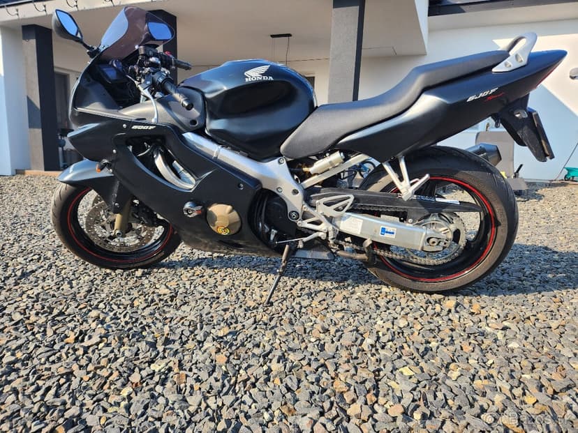 Honda cbr 600 f4i