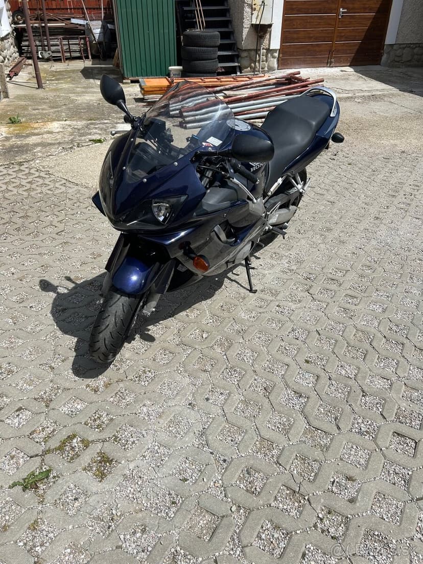 Honda CBR600F-2