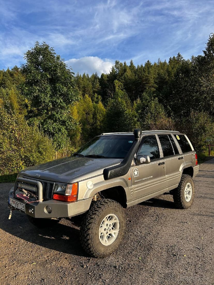 Jeep Grand Cherokee ZJ 5.2 LPG