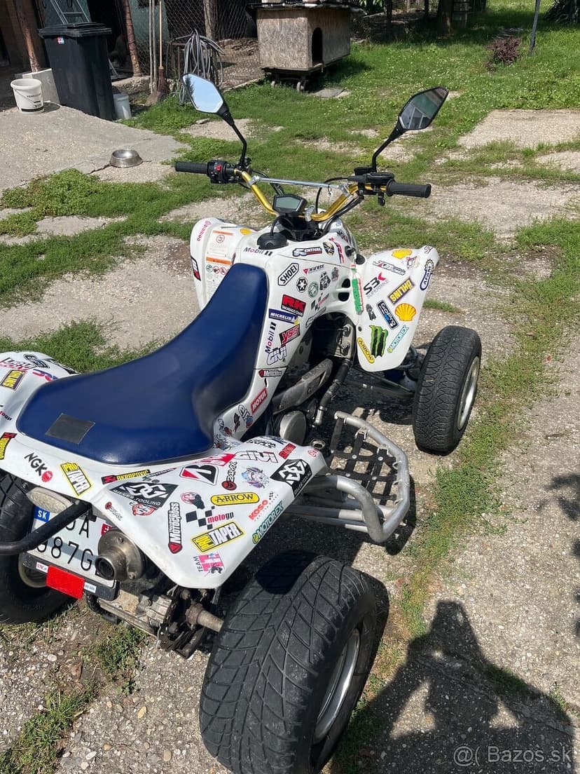 Suzuki LTZ