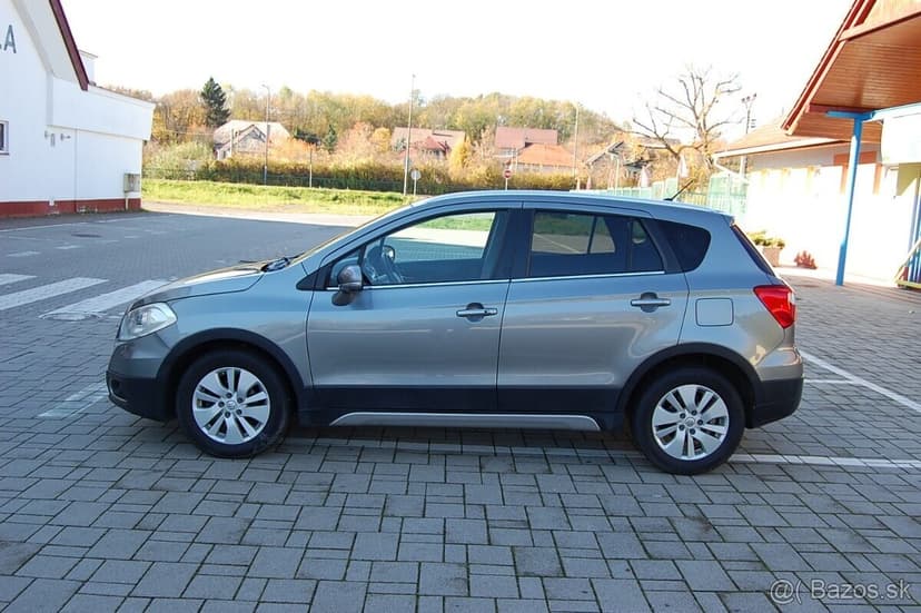 Suzuki SX4