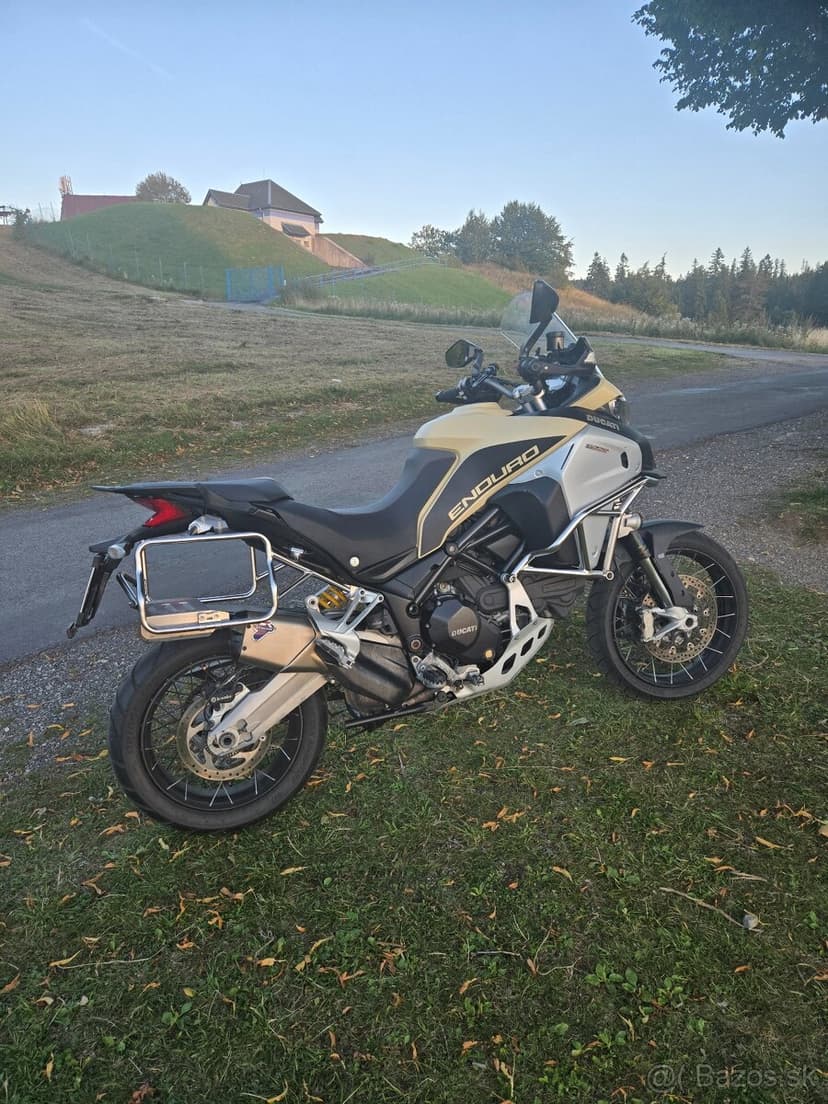 Ducati Multistrada 1200 Enduro PRO