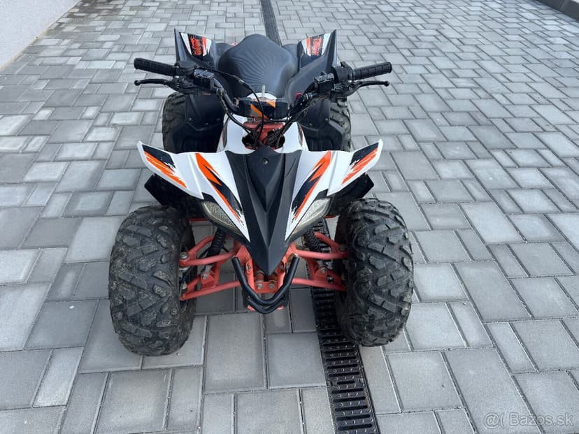 Detská štvorkolka KAYO 110 s príslušenstvom