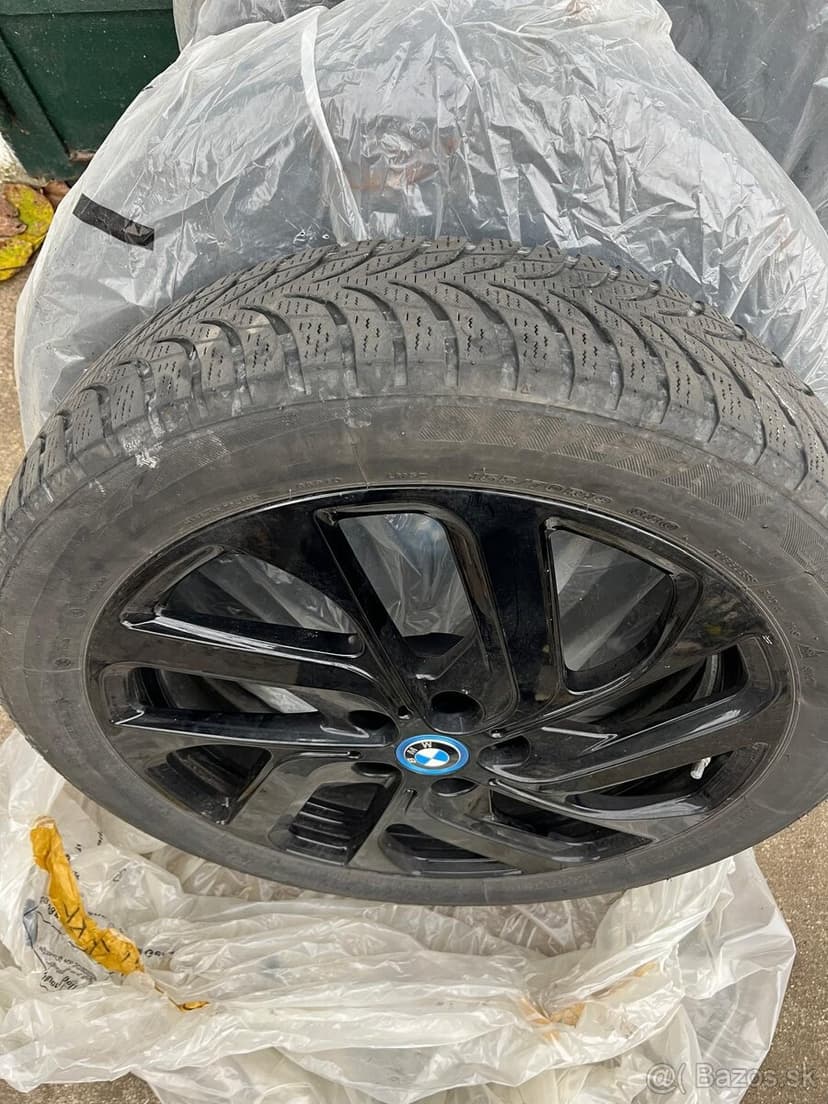 Komplet sada zimných pneumatík na originál BMW hliníkových