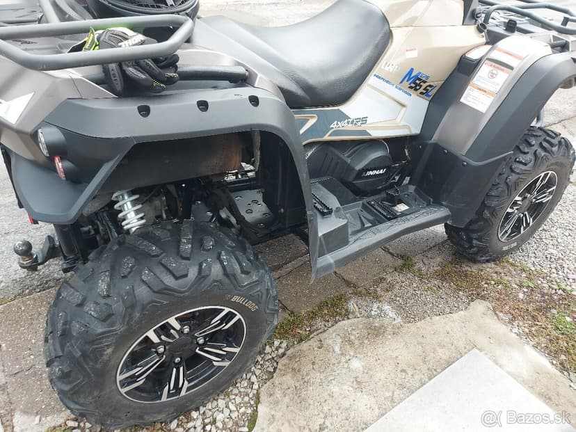 Linhai 565 Long posilňovač riadenia