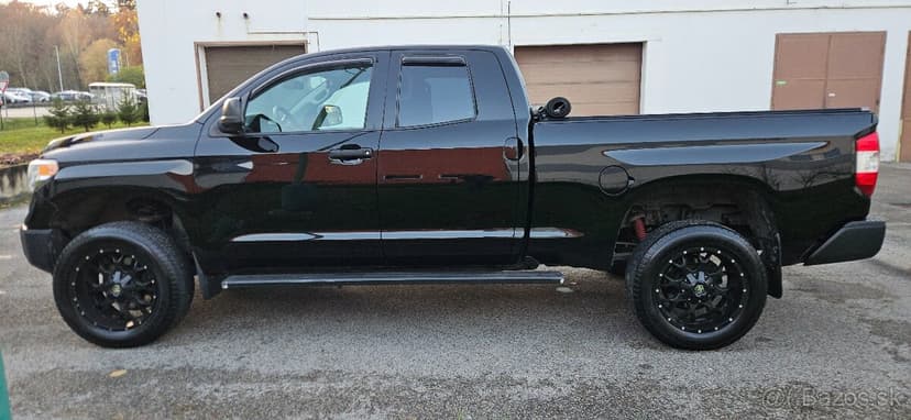Toyota Tundra 4.6 benzín+plyn V8 2016 Pick up 4x4