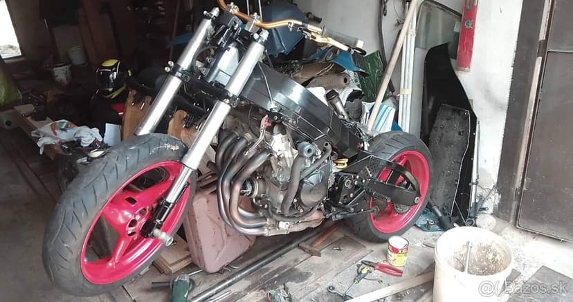 Honda cbr 900rr fireblade