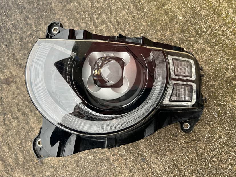 Led svetlo landrover defender