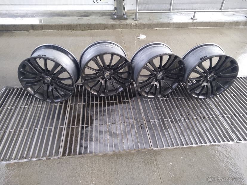 elektróny Range rover