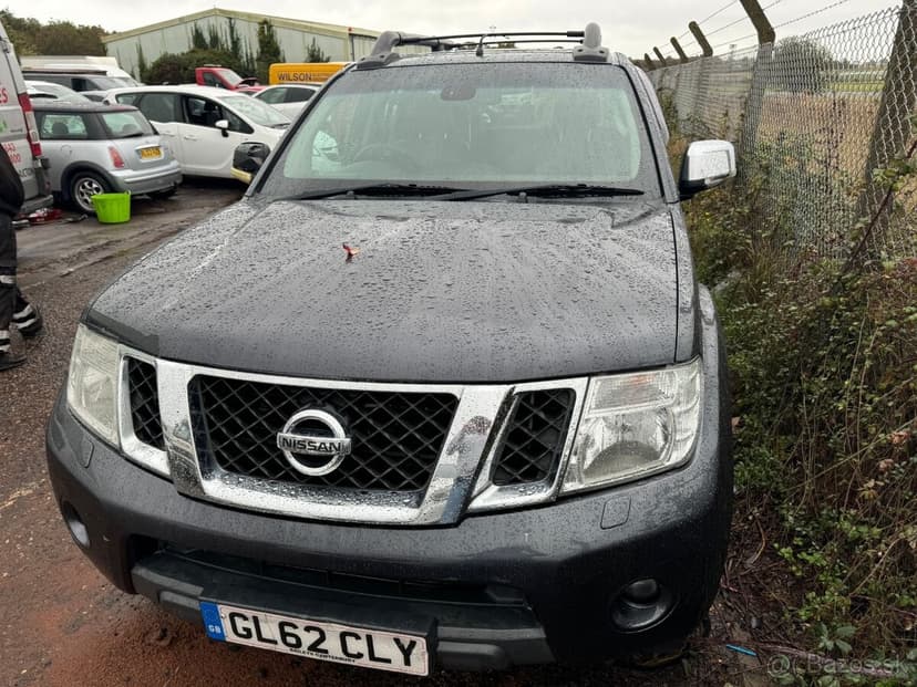 Nissan navara