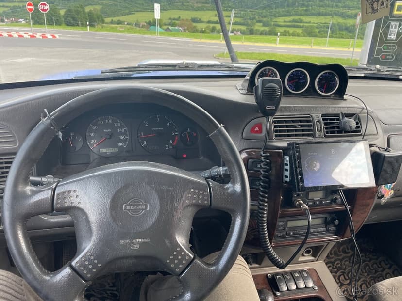 Nissan Patrol y61 2.8