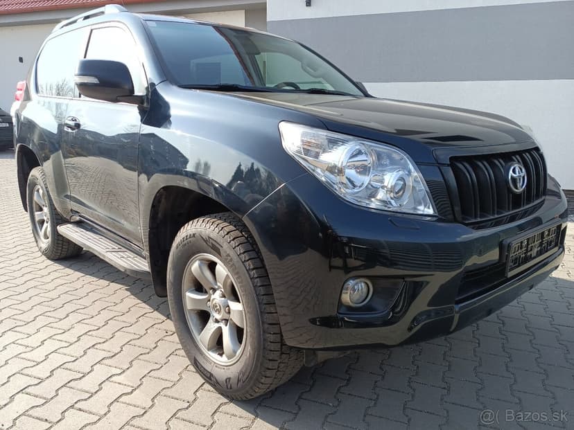 TOYOTA LANDCRUISER - na predaj / na splatky
