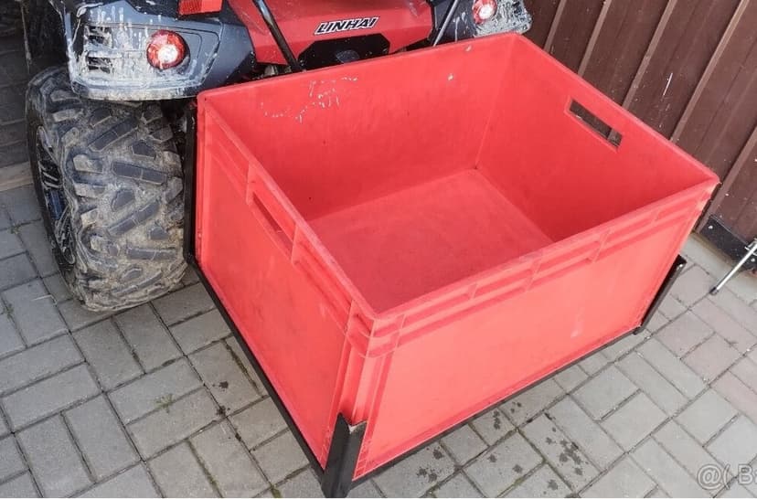 Nosič na ťažné na stvorkolku