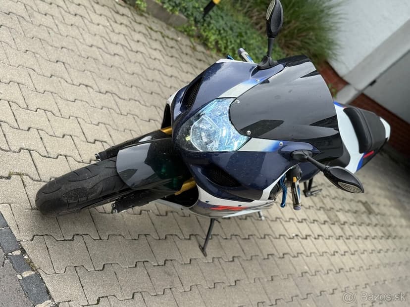 SUZUKI GSXR 1000 K4/K5 r.v.08/2004