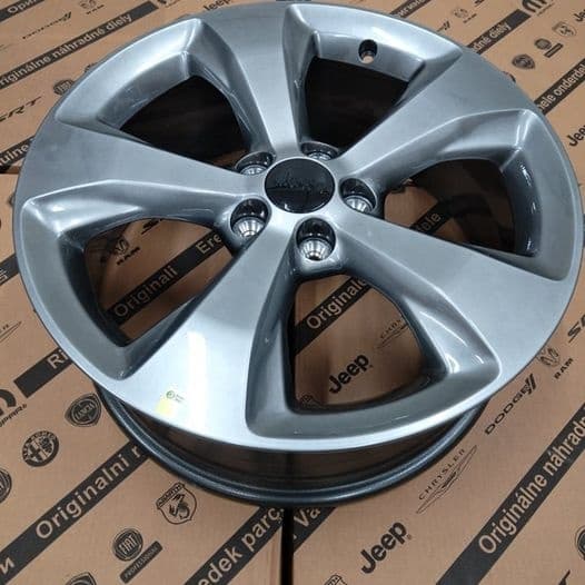 Alu JEEP R 18 originál + zimné pneu.
